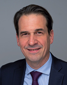 Adrien Perrin, directeurdu département gestion et relation clients de CNP Assurances.